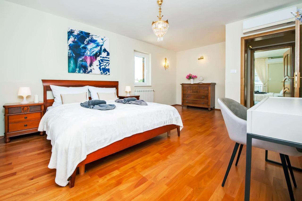 Francesco Apartment *